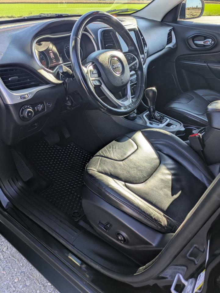 2014 Jeep Cherokee 4WD 4dr Trailhawk - Photo #13