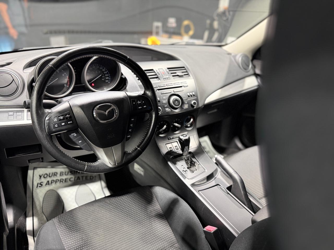 2013 Mazda MAZDA3 GS-SKY - Photo #13