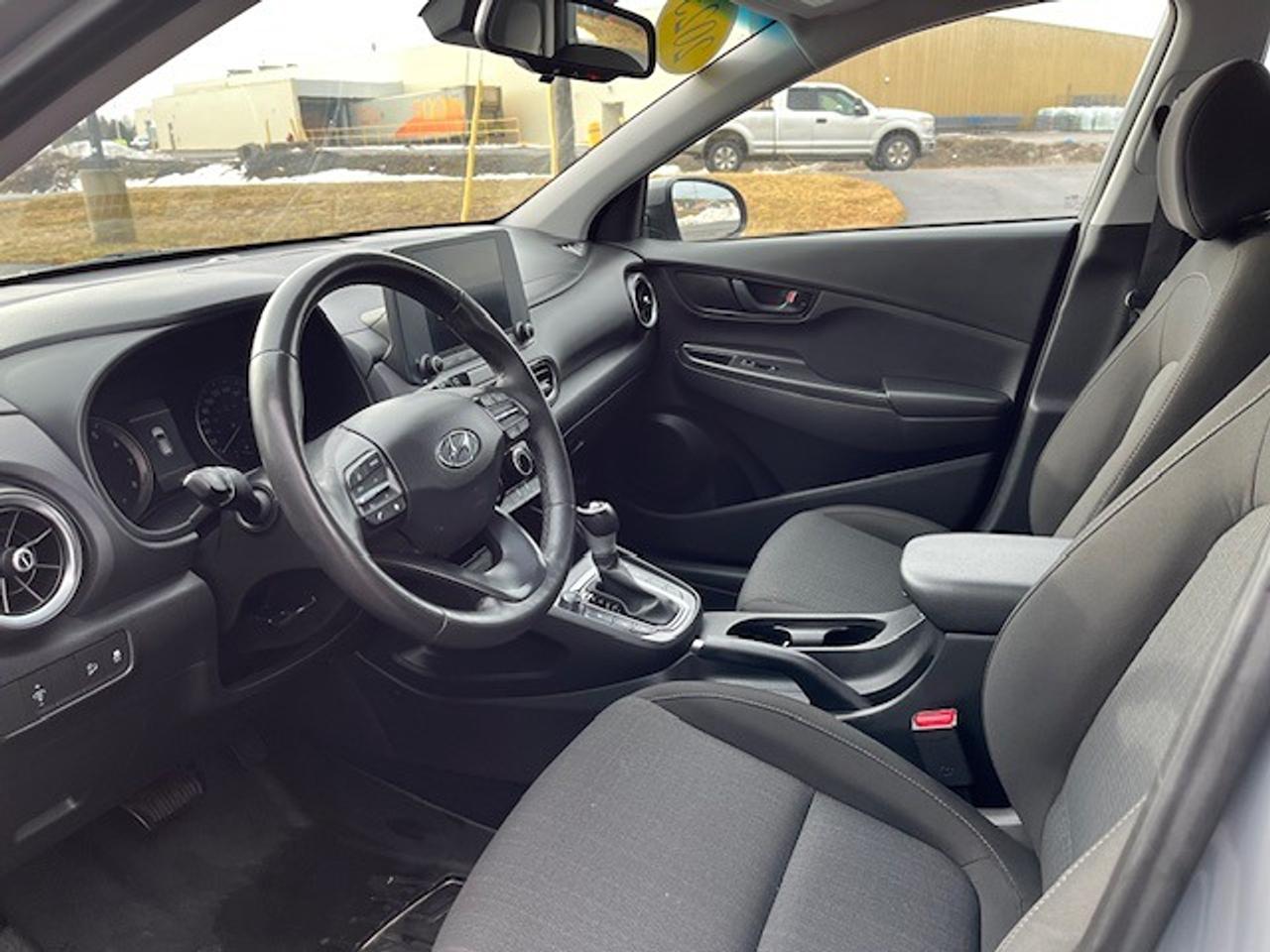 2023 Hyundai KONA  Photo