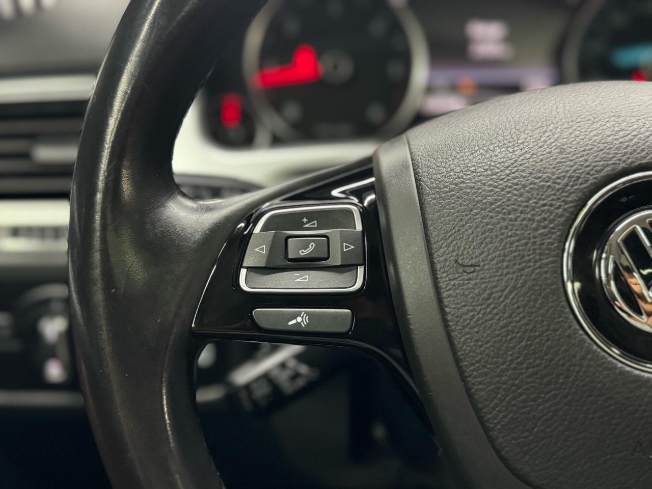 2016 Volkswagen Touareg TDI|HIGHLINE|NAV|360CAM|BSM|LKA|DYNAUDIO|1OWNER| - Photo #13