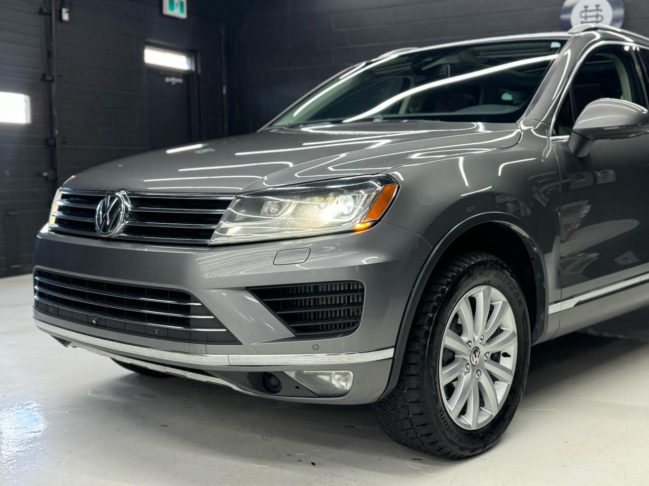 2016 Volkswagen Touareg TDI|HIGHLINE|NAV|360CAM|BSM|LKA|DYNAUDIO|1OWNER| - Photo #32