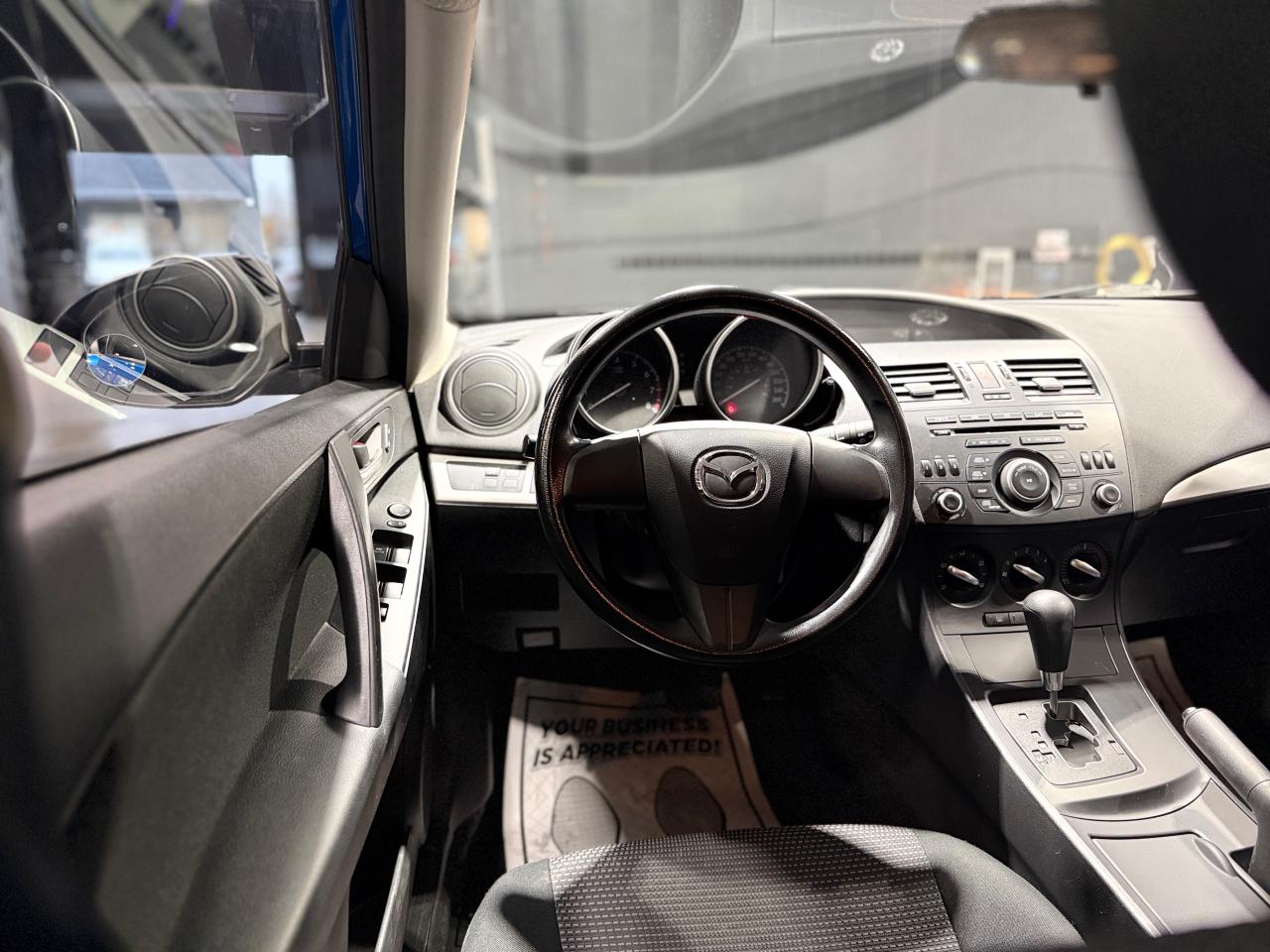 2013 Mazda MAZDA3 4dr HB Sport Auto GX - Photo #12