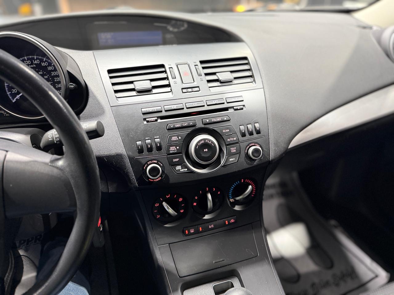 2013 Mazda MAZDA3 4dr HB Sport Auto GX - Photo #15