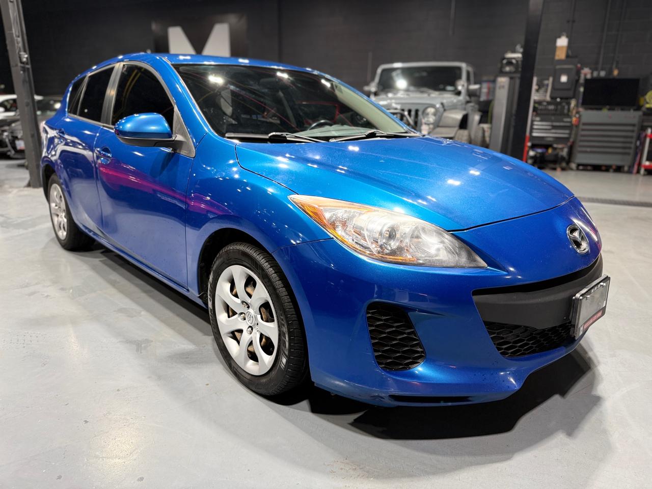 2013 Mazda MAZDA3 4dr HB Sport Auto GX - Photo #3