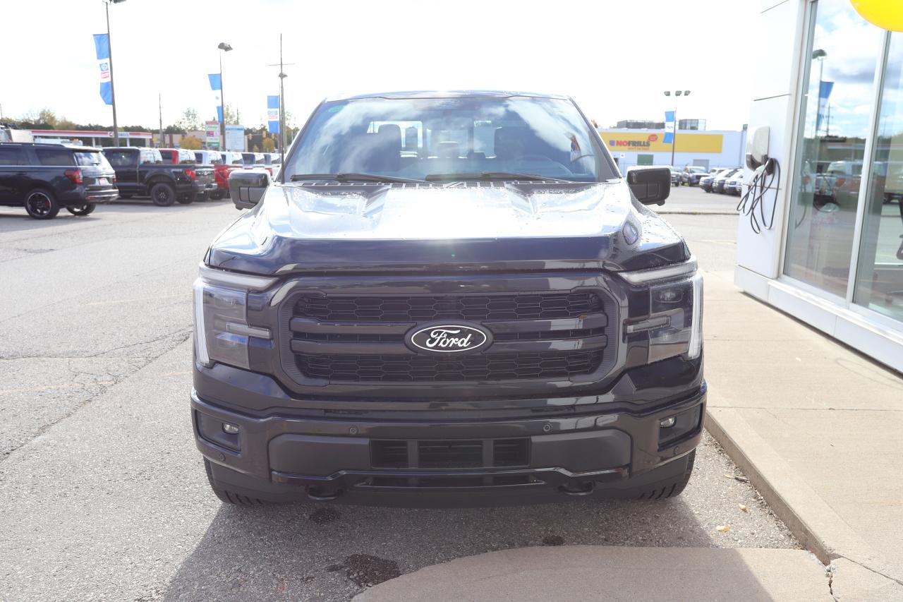 2025 Ford F-150 Lariat 4WD SuperCrew 5.5' Box Photo5