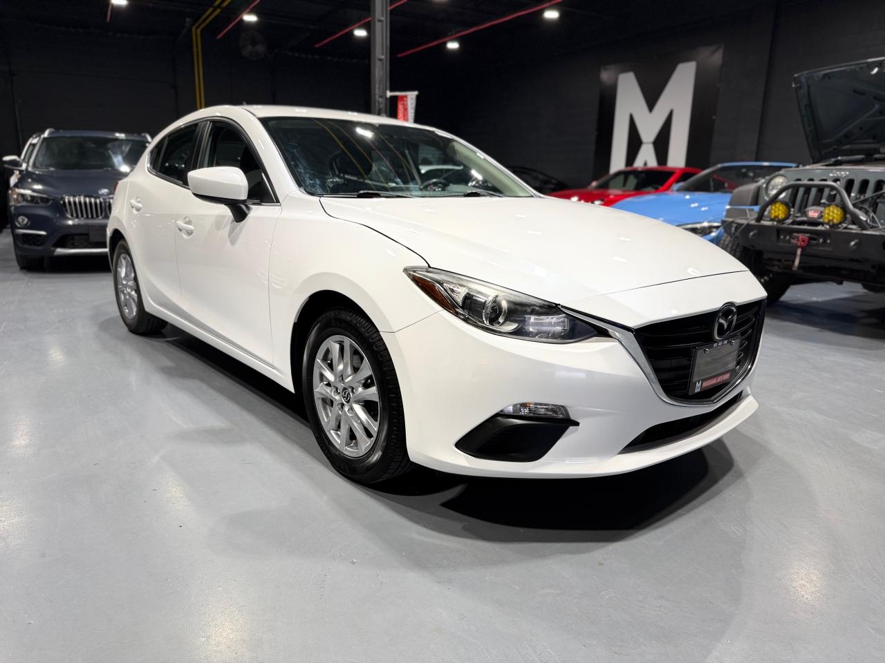 2014 Mazda MAZDA3 GS-SKY - Photo #3