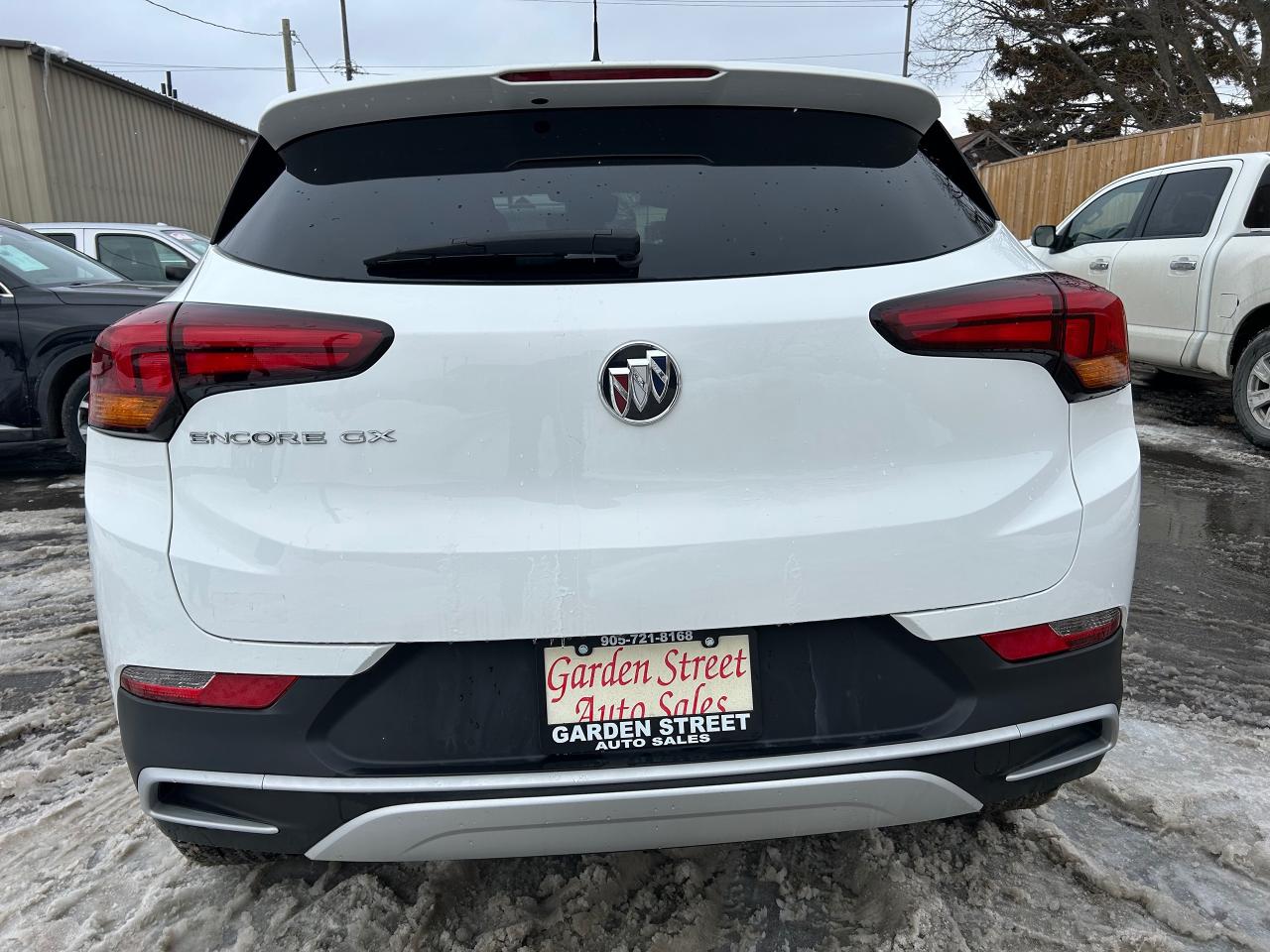 2023 Buick Encore GX Photo3