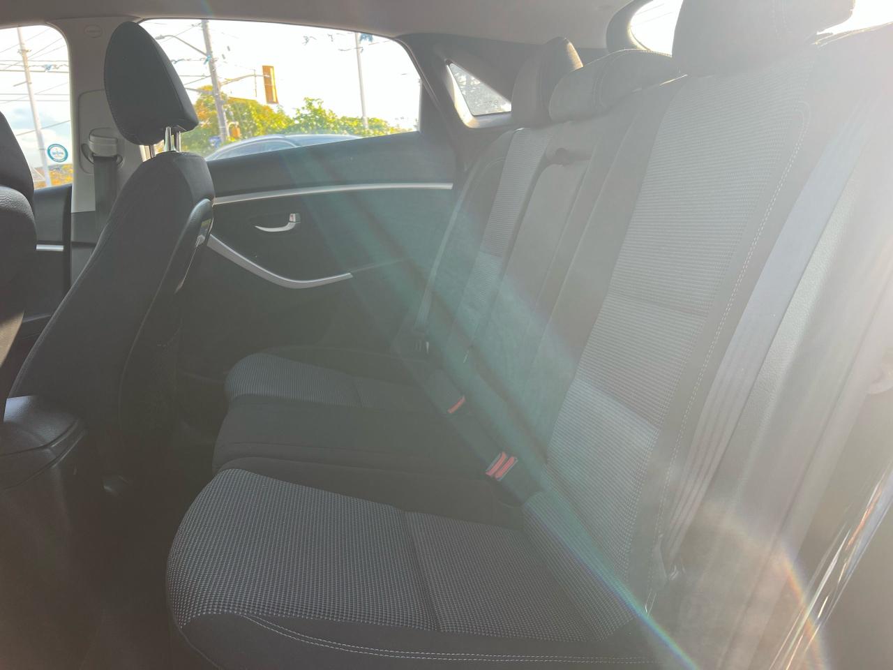 2013 Hyundai Elantra GT GLS - Photo #20