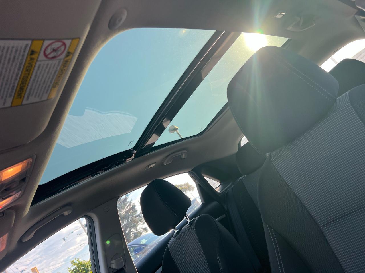 2013 Hyundai Elantra GT GLS - Photo #18