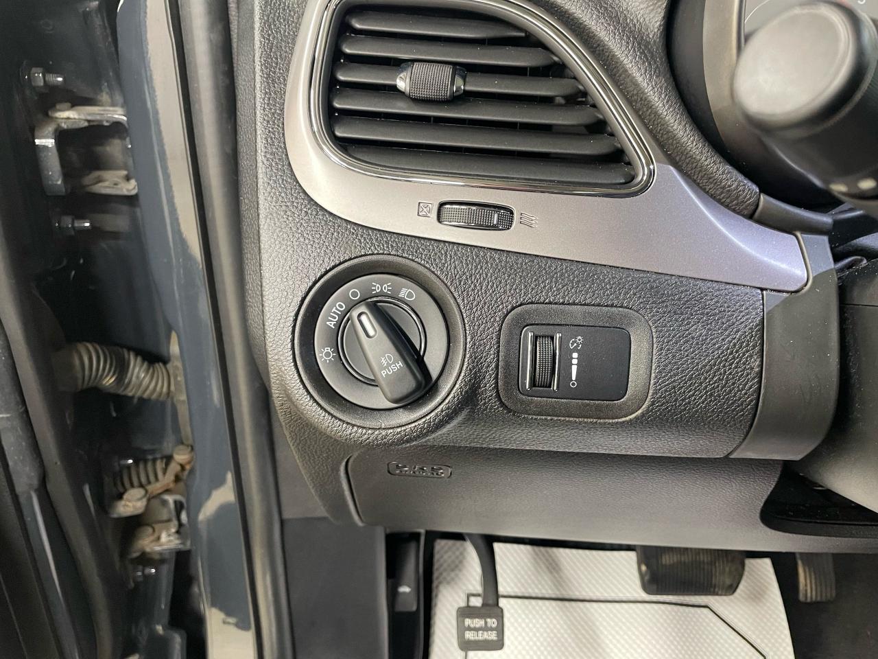 2017 Dodge Journey Crossroad Photo33