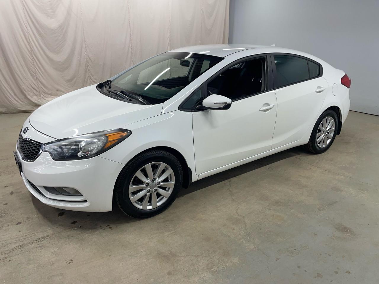 2014 Kia Forte SE Photo23