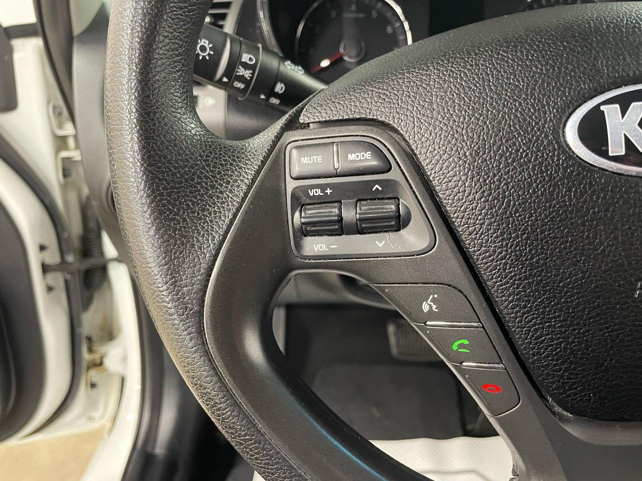 2014 Kia Forte LX+ | LOW KMS | HEATED SEATS | BLUETOOTH Photo