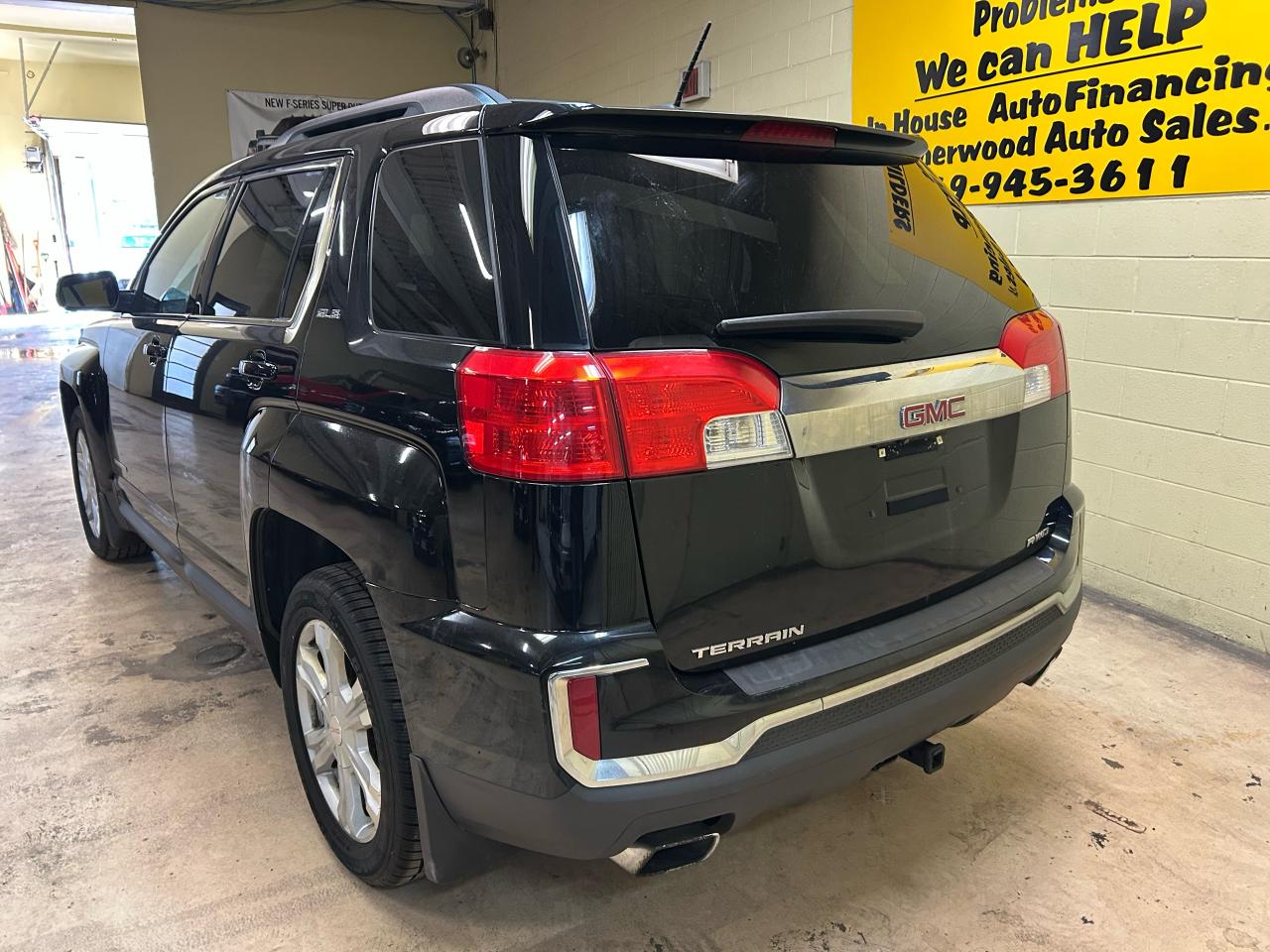 2017 GMC Terrain SLE - Photo #4