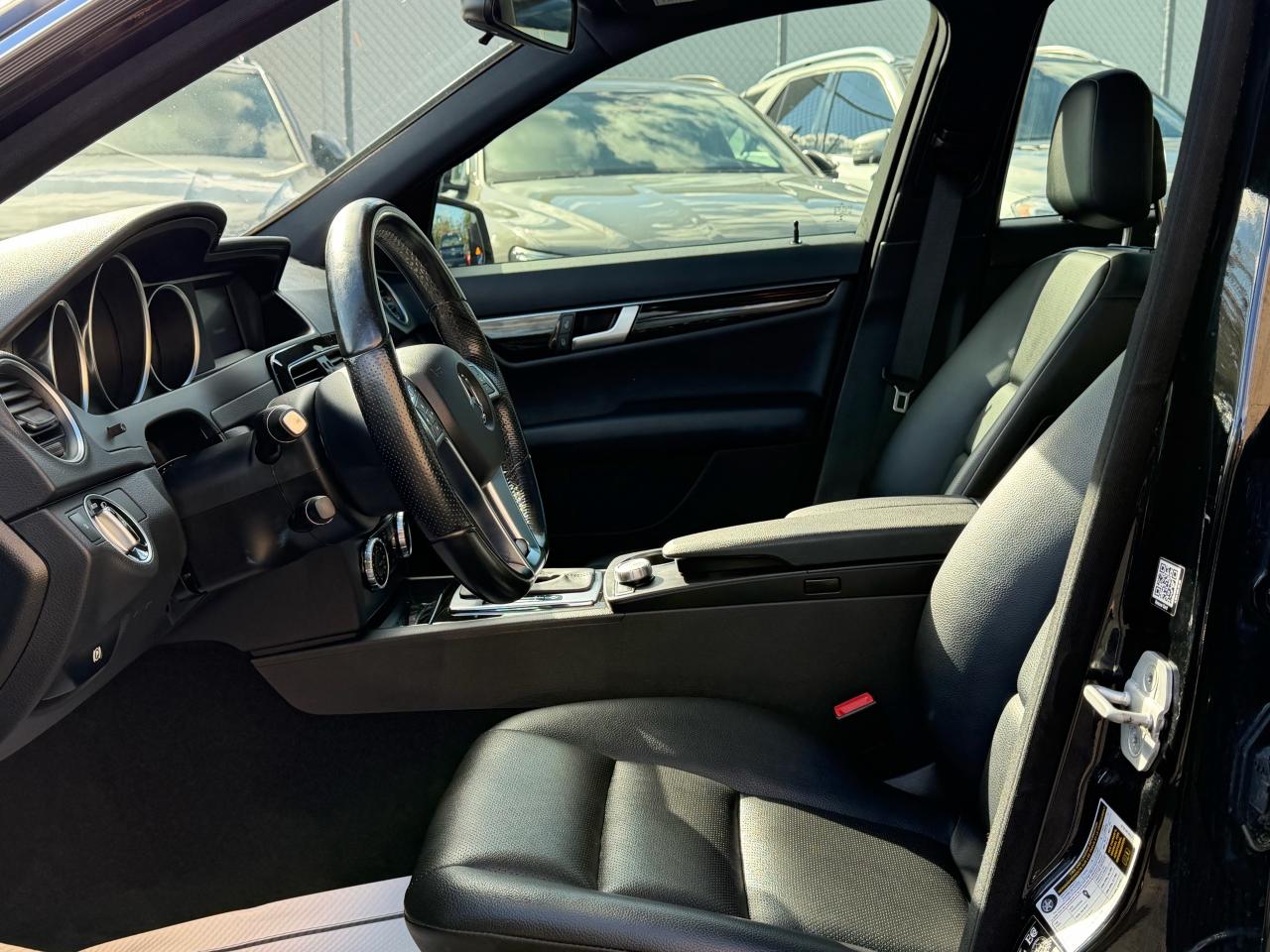 2014 Mercedes-Benz C-Class C 300 - Photo #5