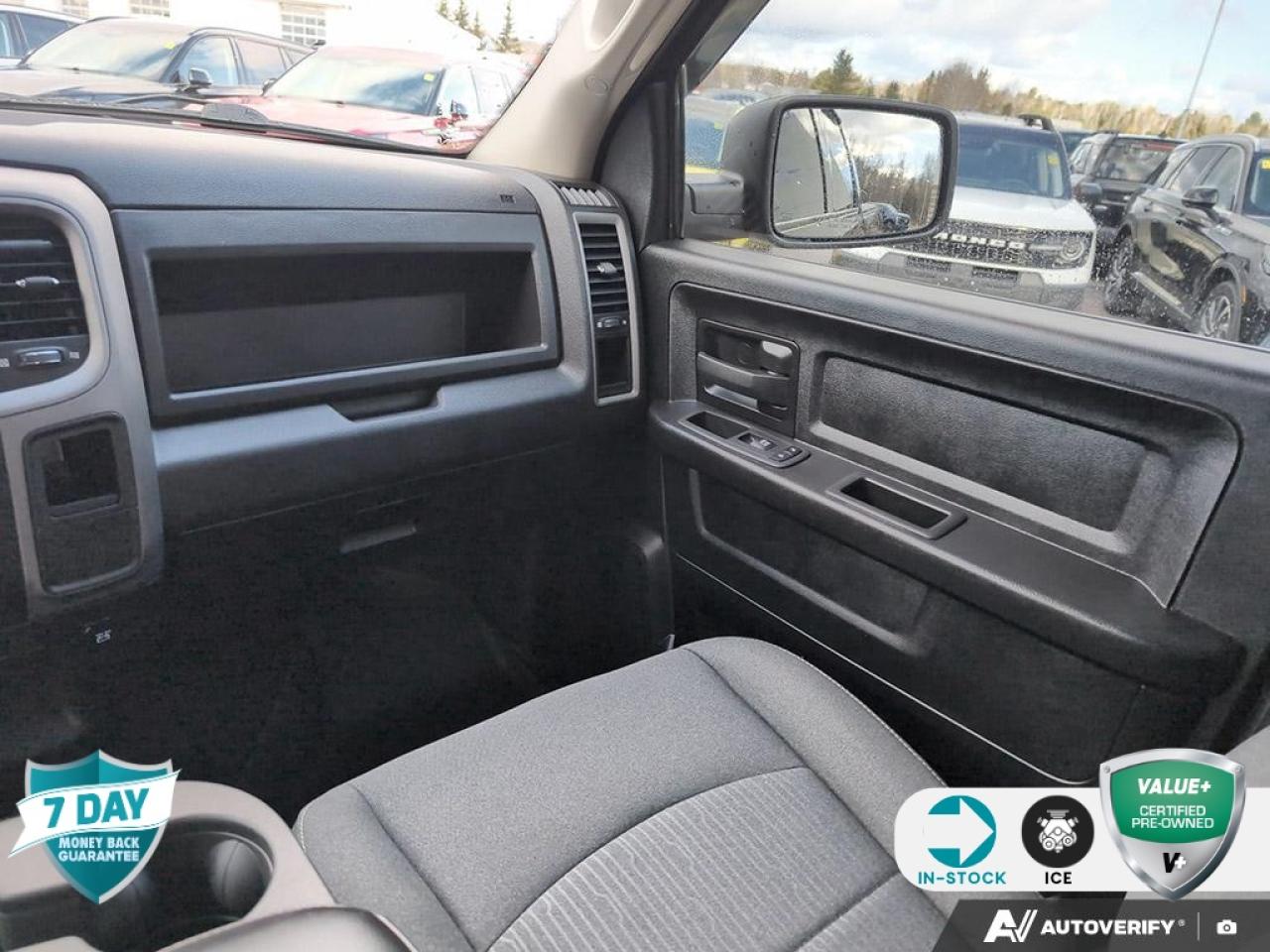 2022 RAM 1500 Classic Tradesman 5.7L HEMI | NIGHT EDITION Photo