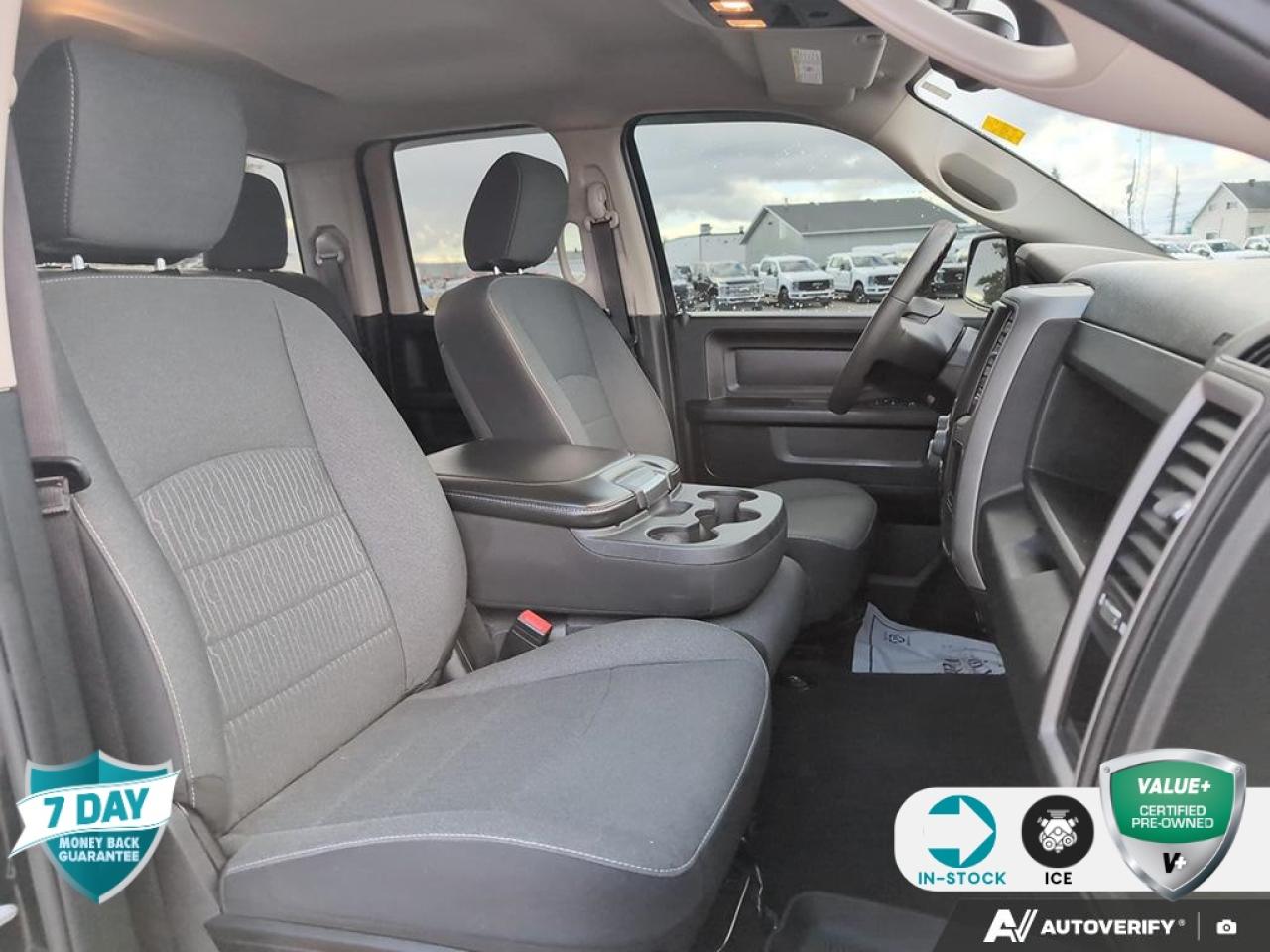 2022 RAM 1500 Classic Tradesman 5.7L HEMI | NIGHT EDITION Photo