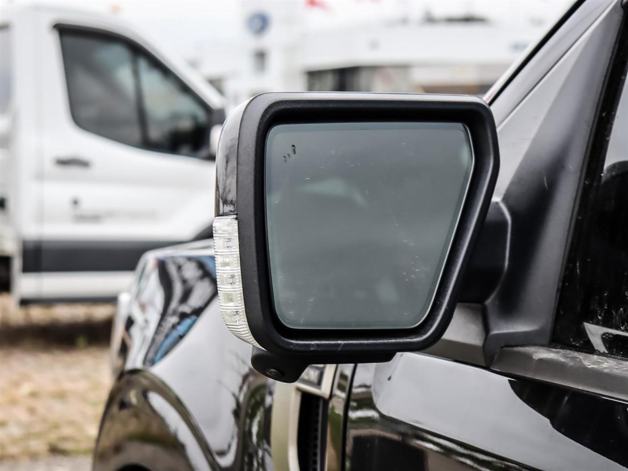 2022 Ford F-150 Platinum Photo