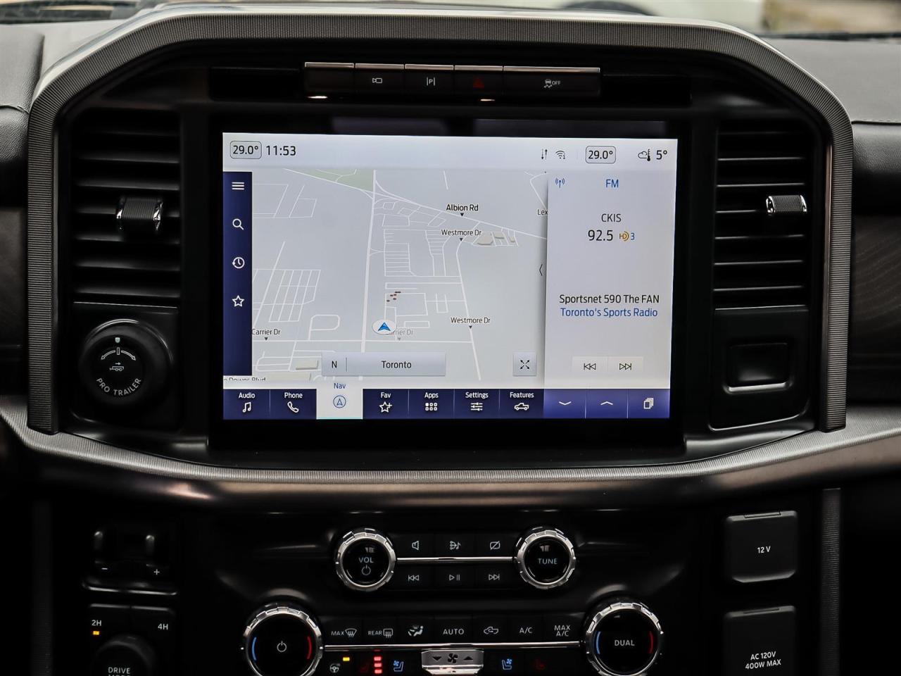 2022 Ford F-150 Platinum Photo