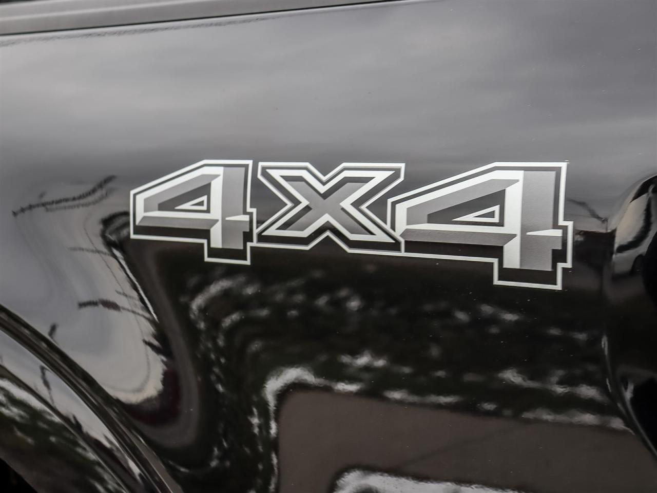 2022 Ford F-150 Platinum Photo