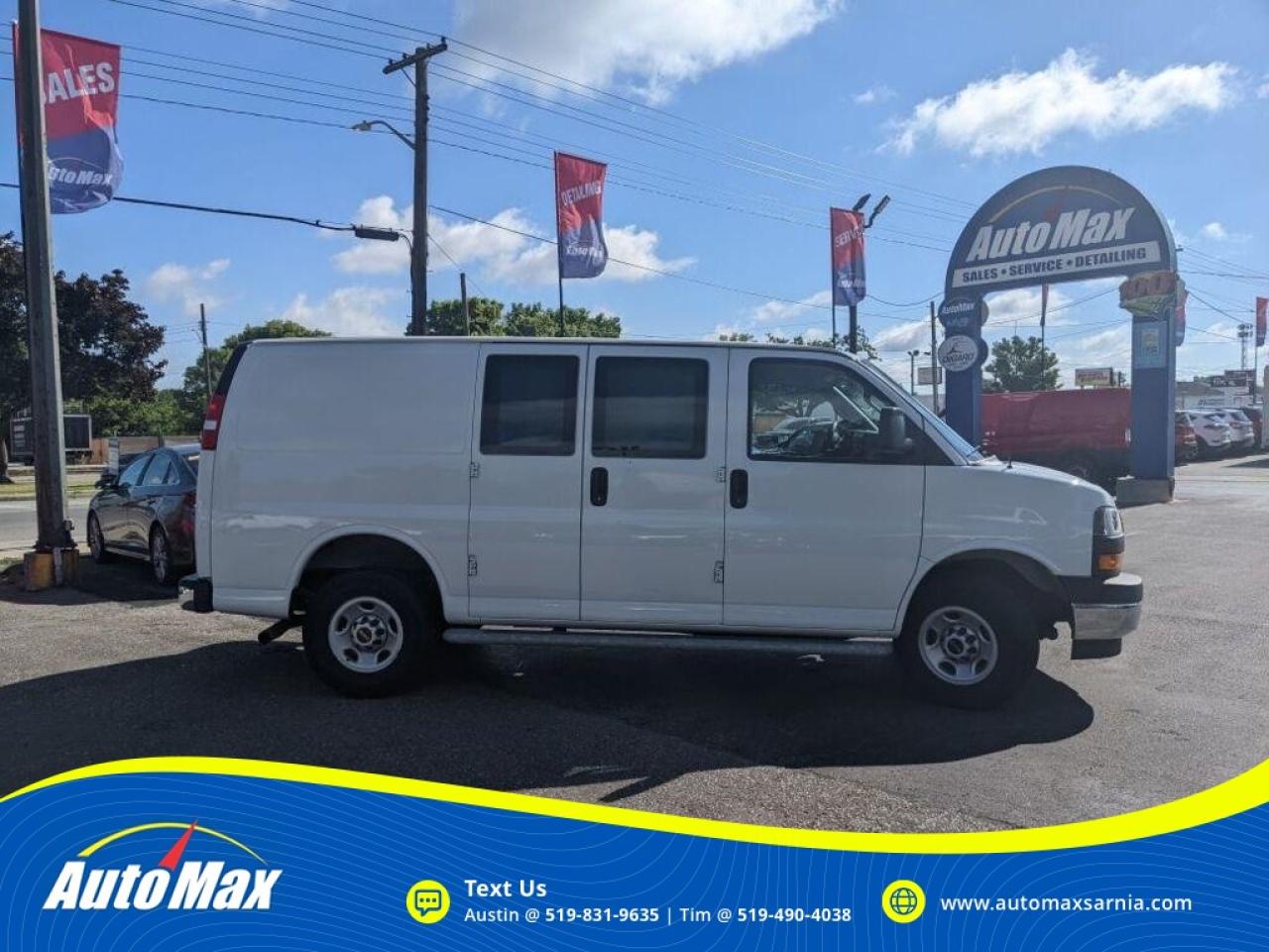 2019 GMC Savana 2500 Work Van Photo3
