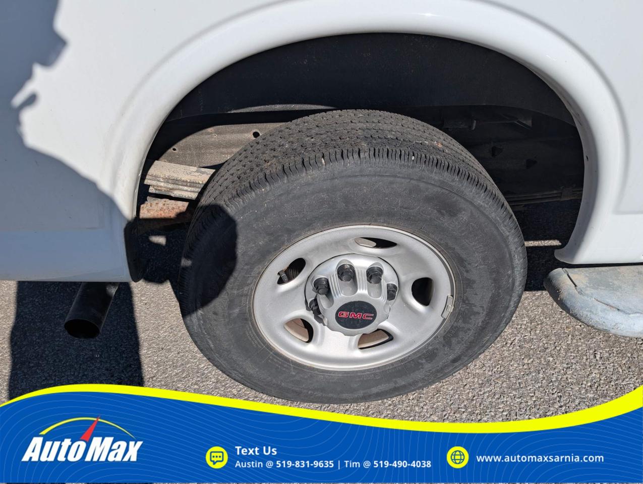 2019 GMC Savana 2500 Work Van Photo