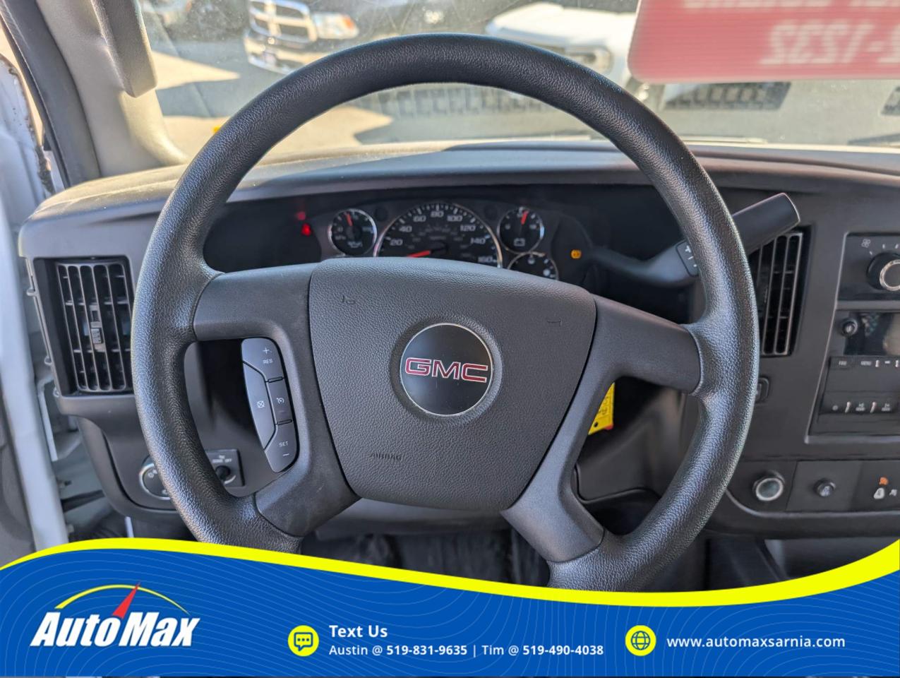 2019 GMC Savana 2500 Work Van Photo