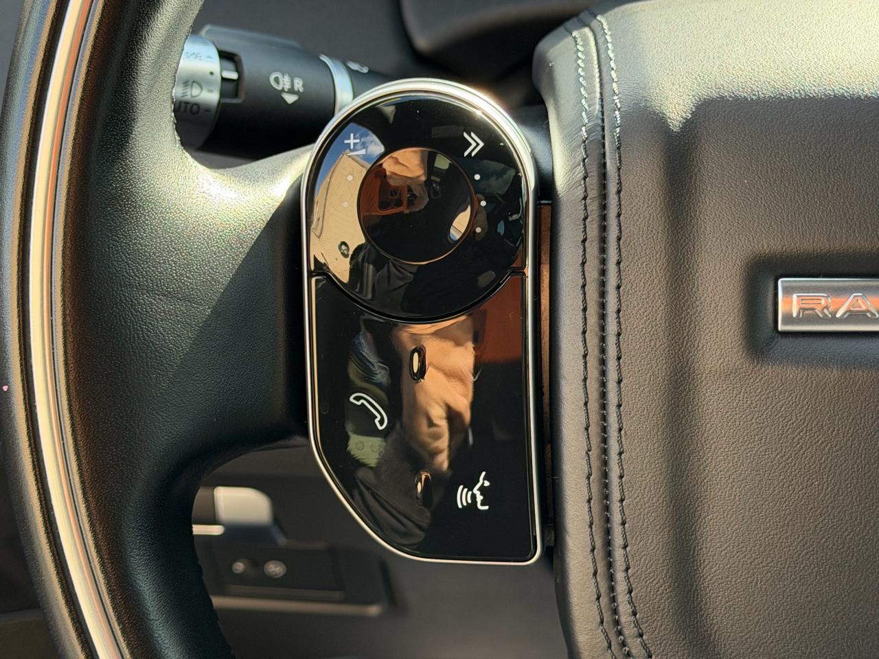 2020 Land Rover Range Rover Evoque S NAVI|SUNROOF|BACKUP - Photo #18