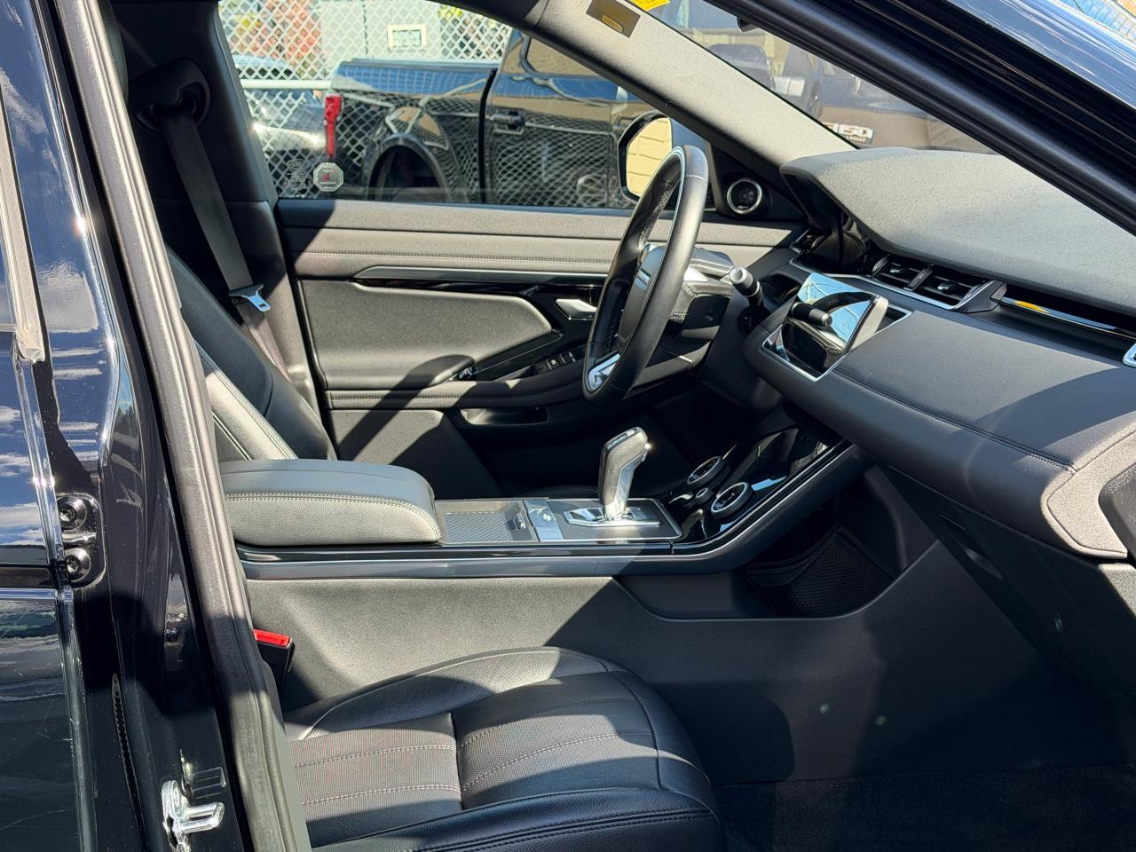 2020 Land Rover Range Rover Evoque S NAVI|SUNROOF|BACKUP - Photo #12
