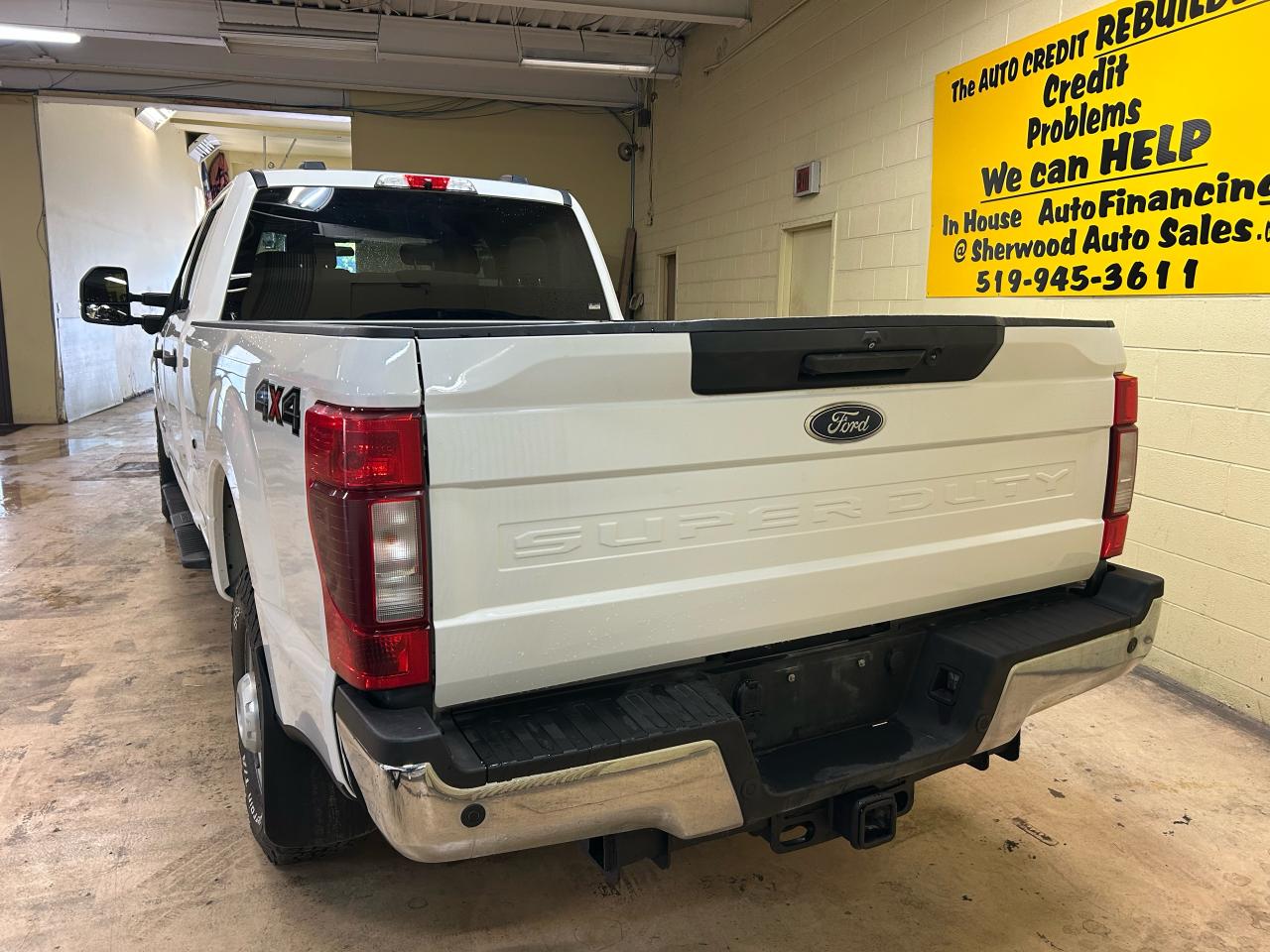 2020 Ford SUPER DUTY F-350 SRW XLT Photo4