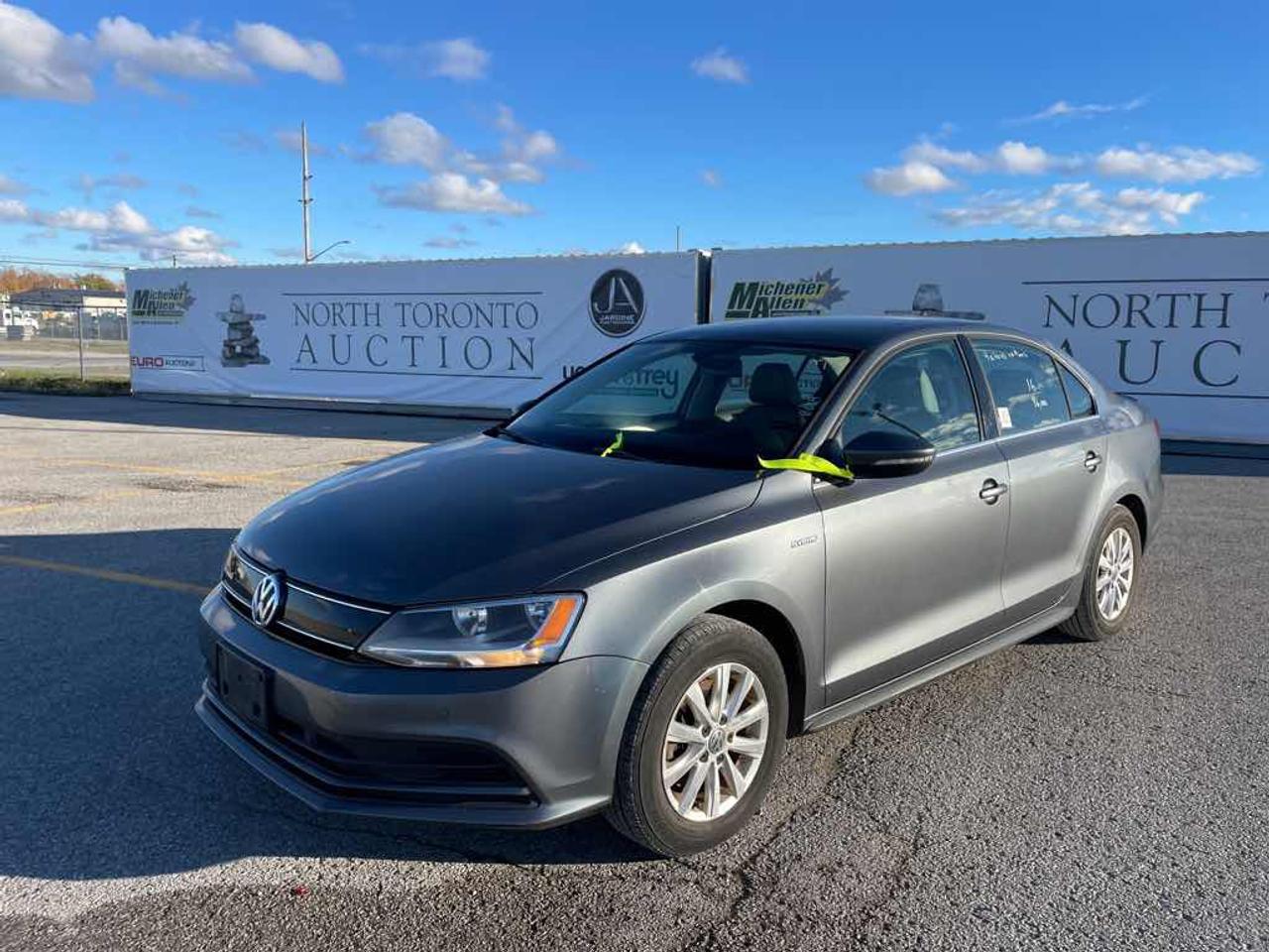 2016 Volkswagen Jetta Hybrid - Photo #1