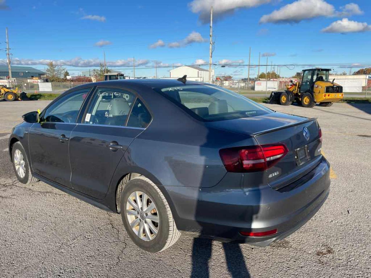 2016 Volkswagen Jetta Hybrid - Photo #6