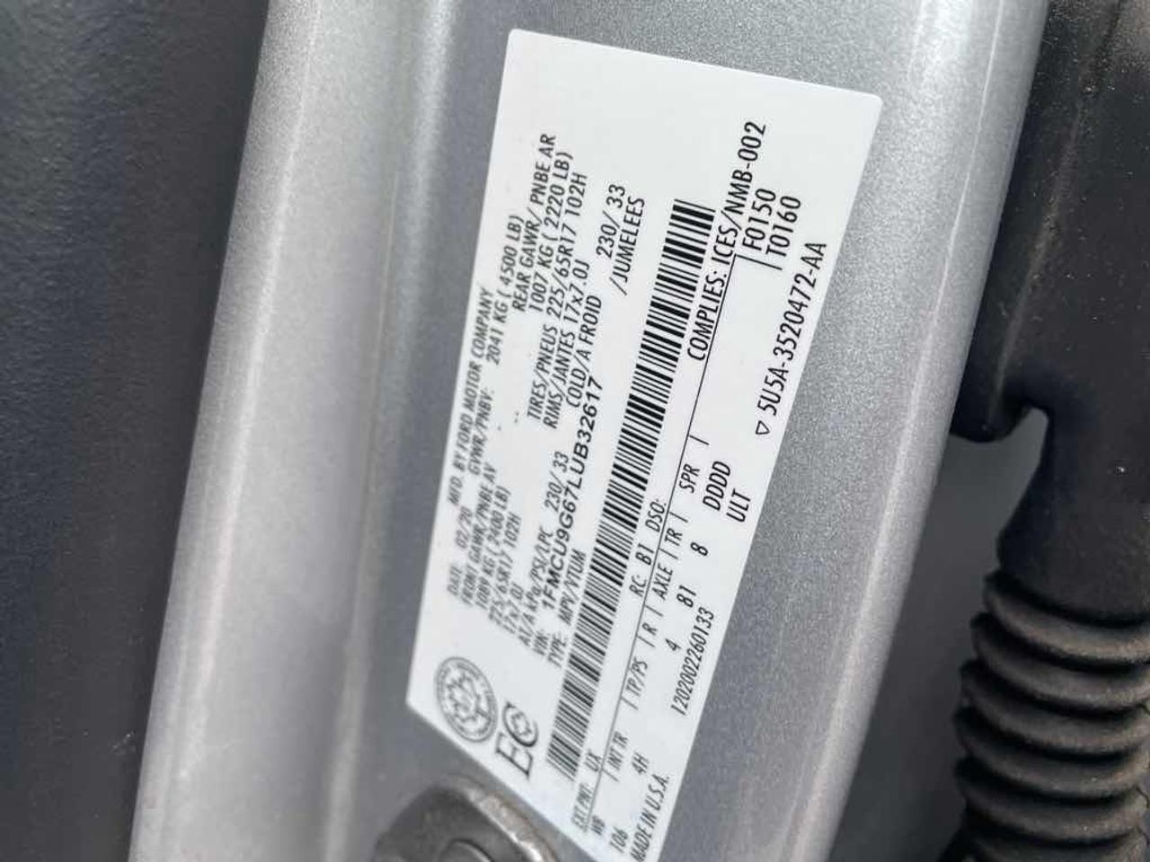2020 Ford Escape SE Photo