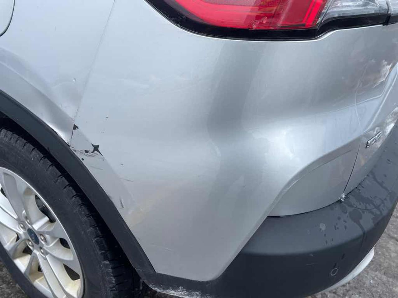 2020 Ford Escape SE Photo