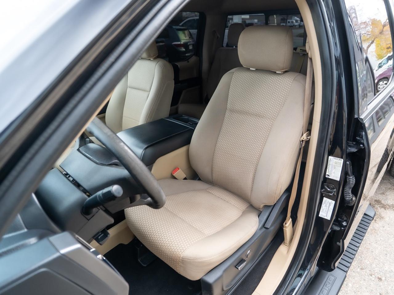 2019 Ford SUPER DUTY F-350 DRW XLT Photo17