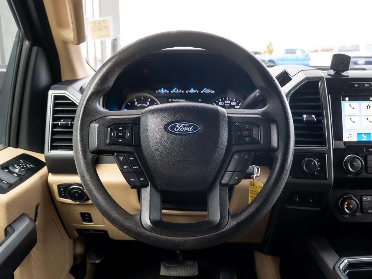 2019 Ford SUPER DUTY F-350 DRW XLT Photo10