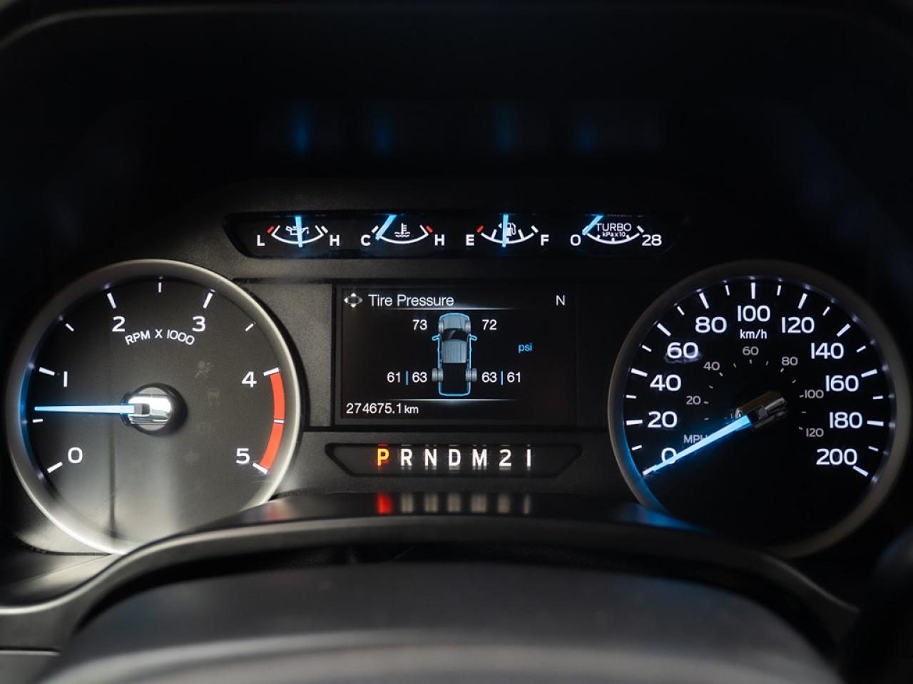 2019 Ford SUPER DUTY F-350 DRW XLT Photo16