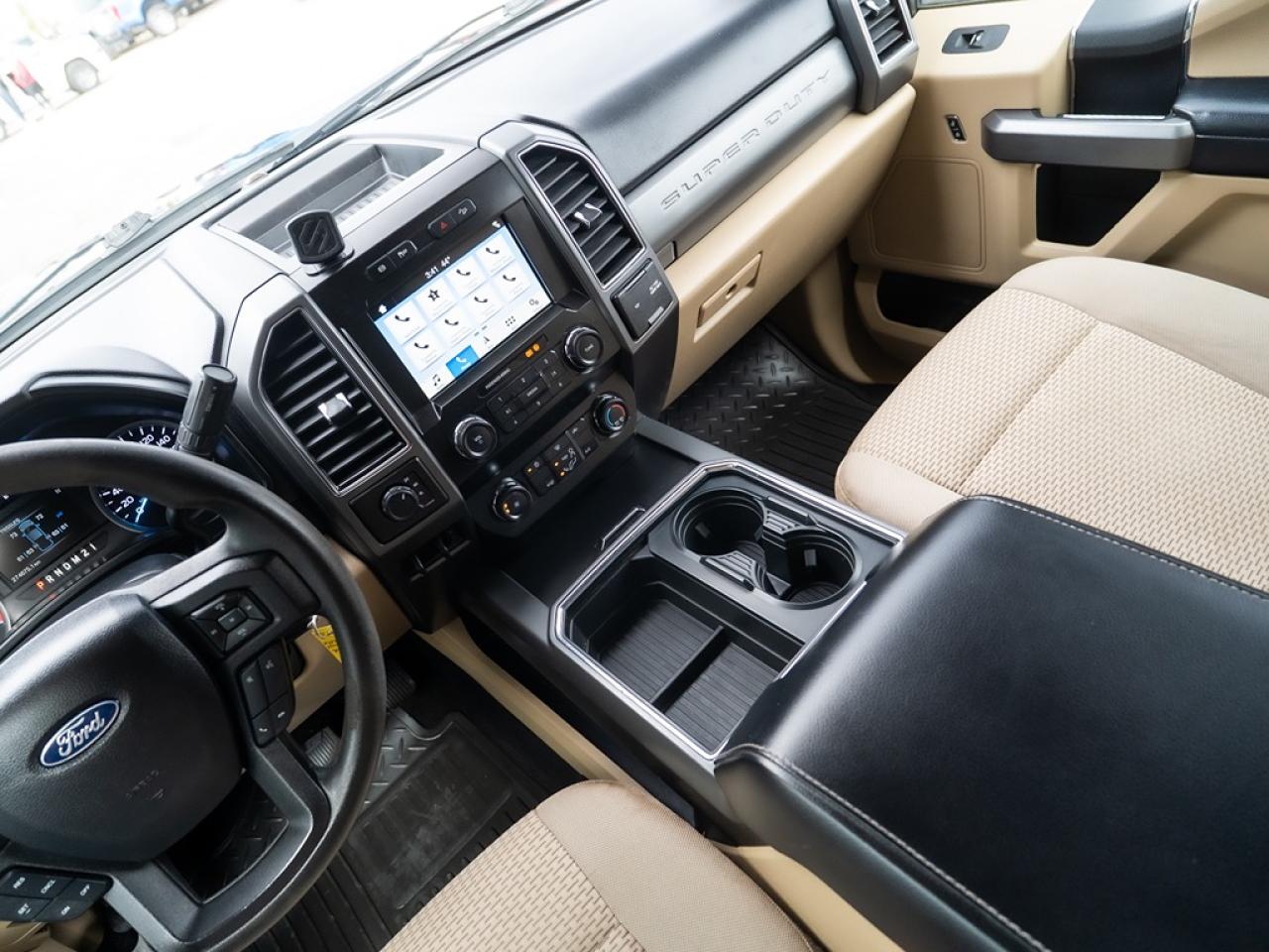2019 Ford SUPER DUTY F-350 DRW XLT Photo9