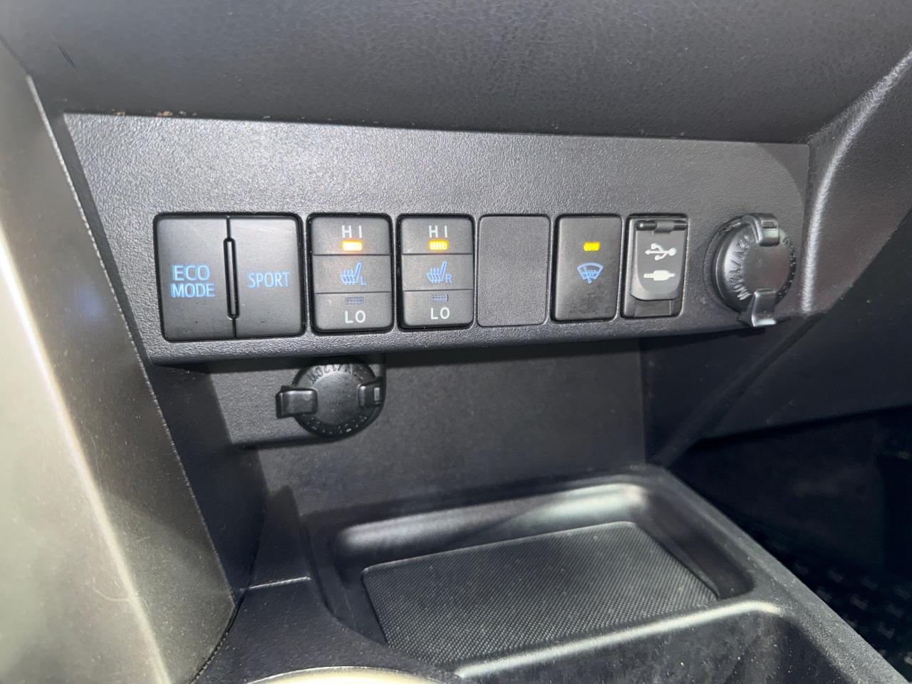 2013 Toyota RAV4 AWD 4dr Limited - Photo #19