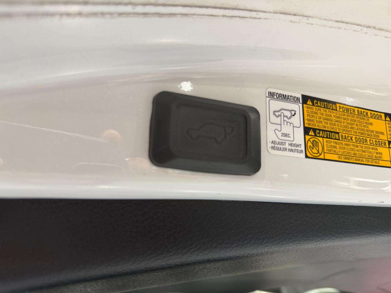 2013 Toyota RAV4 AWD 4dr Limited Photo