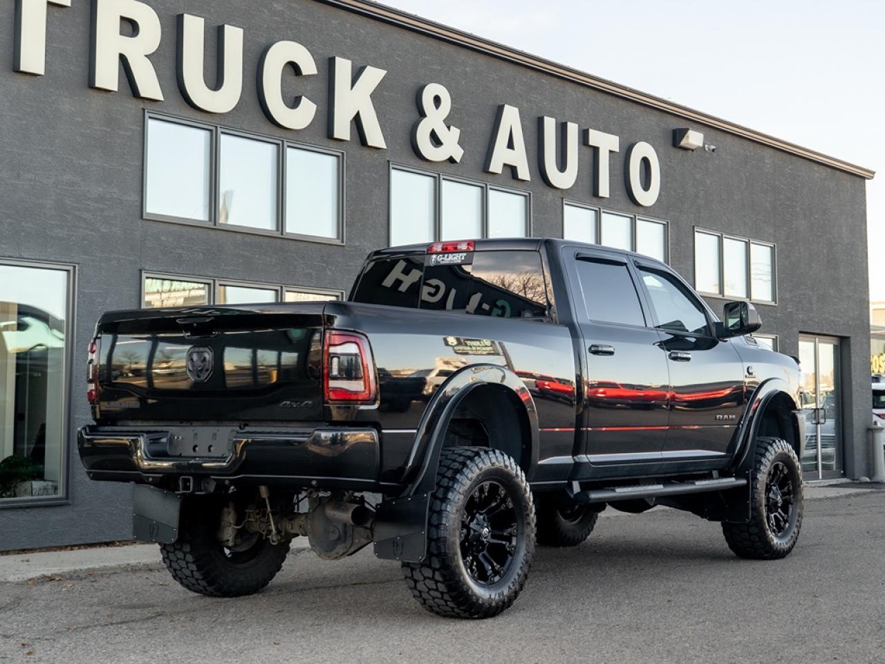 2019 RAM 3500 Laramie LIFT/RIMS/TIRES Photo27
