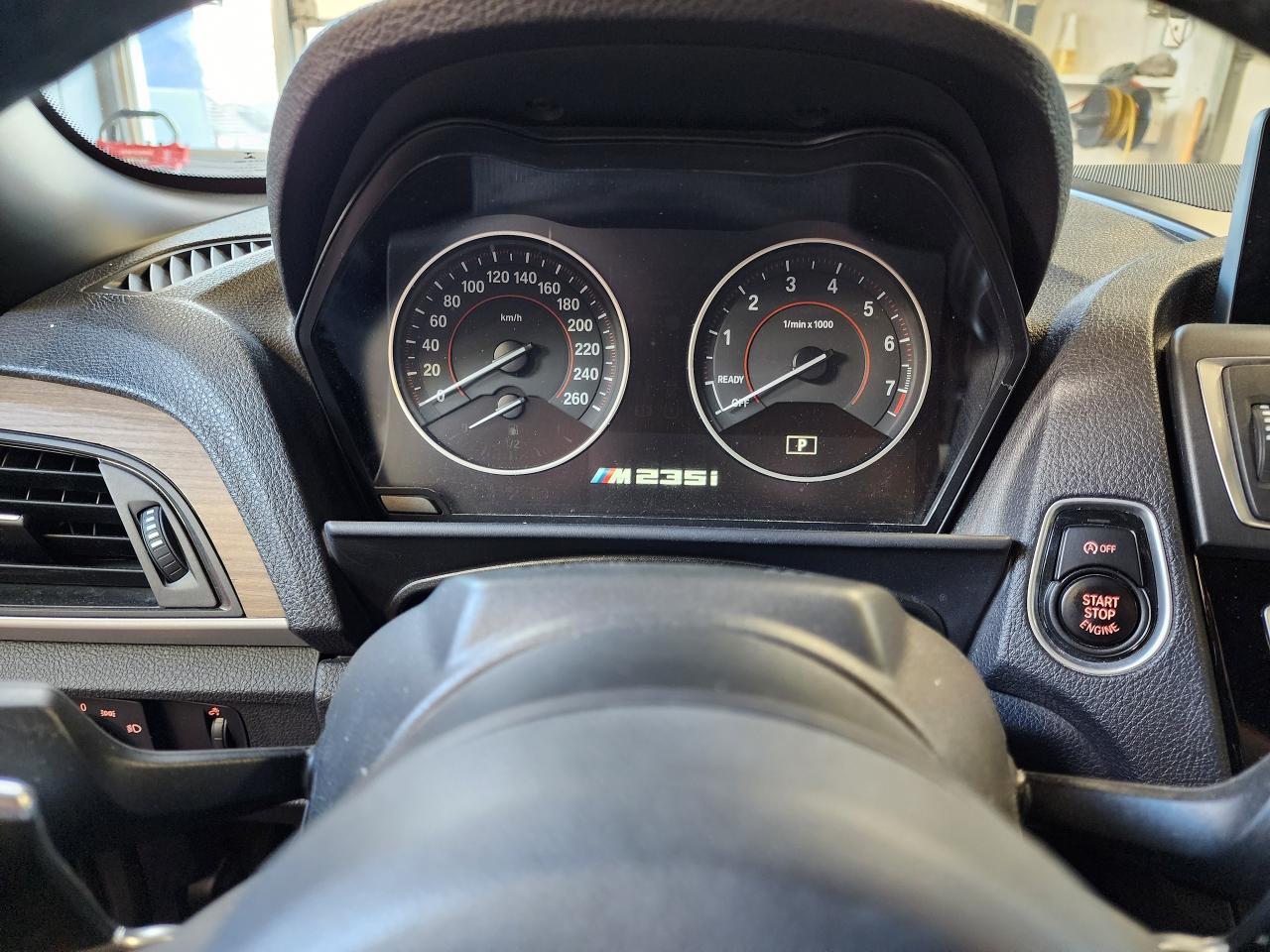 2016 BMW 2-Series M235i xDrive - Photo #23