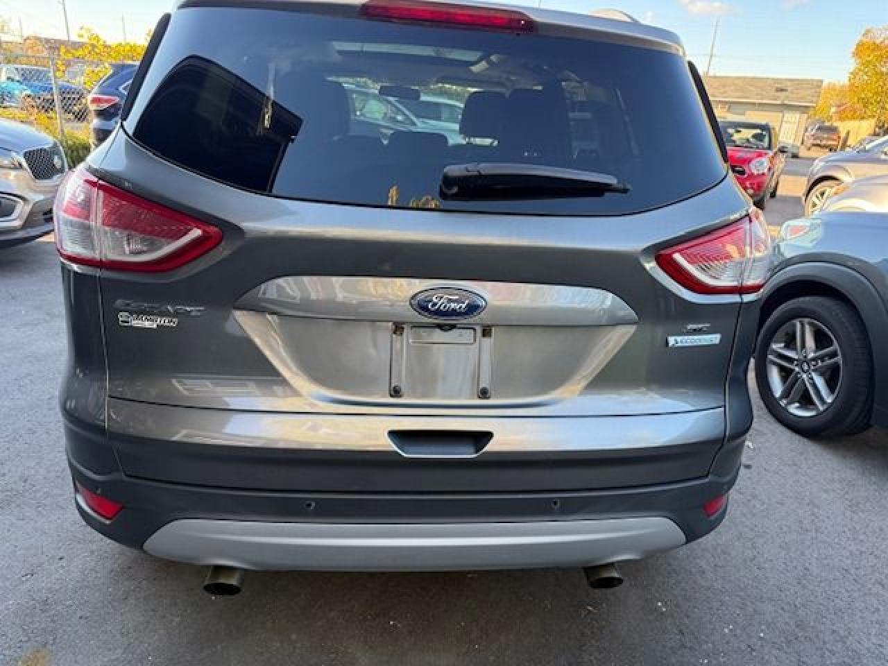 2014 Ford Escape FWD 4dr SE - Photo #5