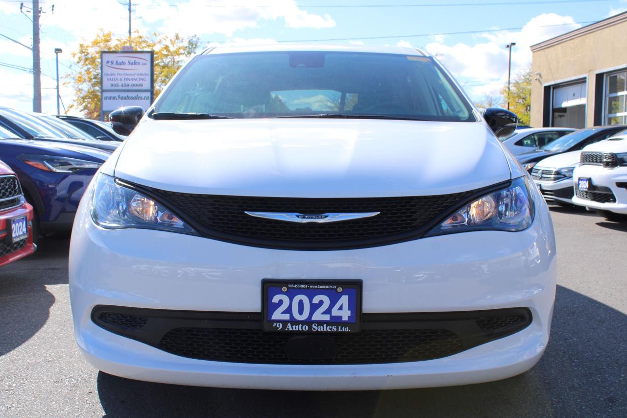 2024 Chrysler Grand Caravan SXT 2WD - Photo #2