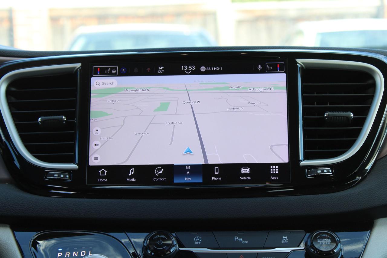 2024 Chrysler Grand Caravan SXT 2WD - Photo #15
