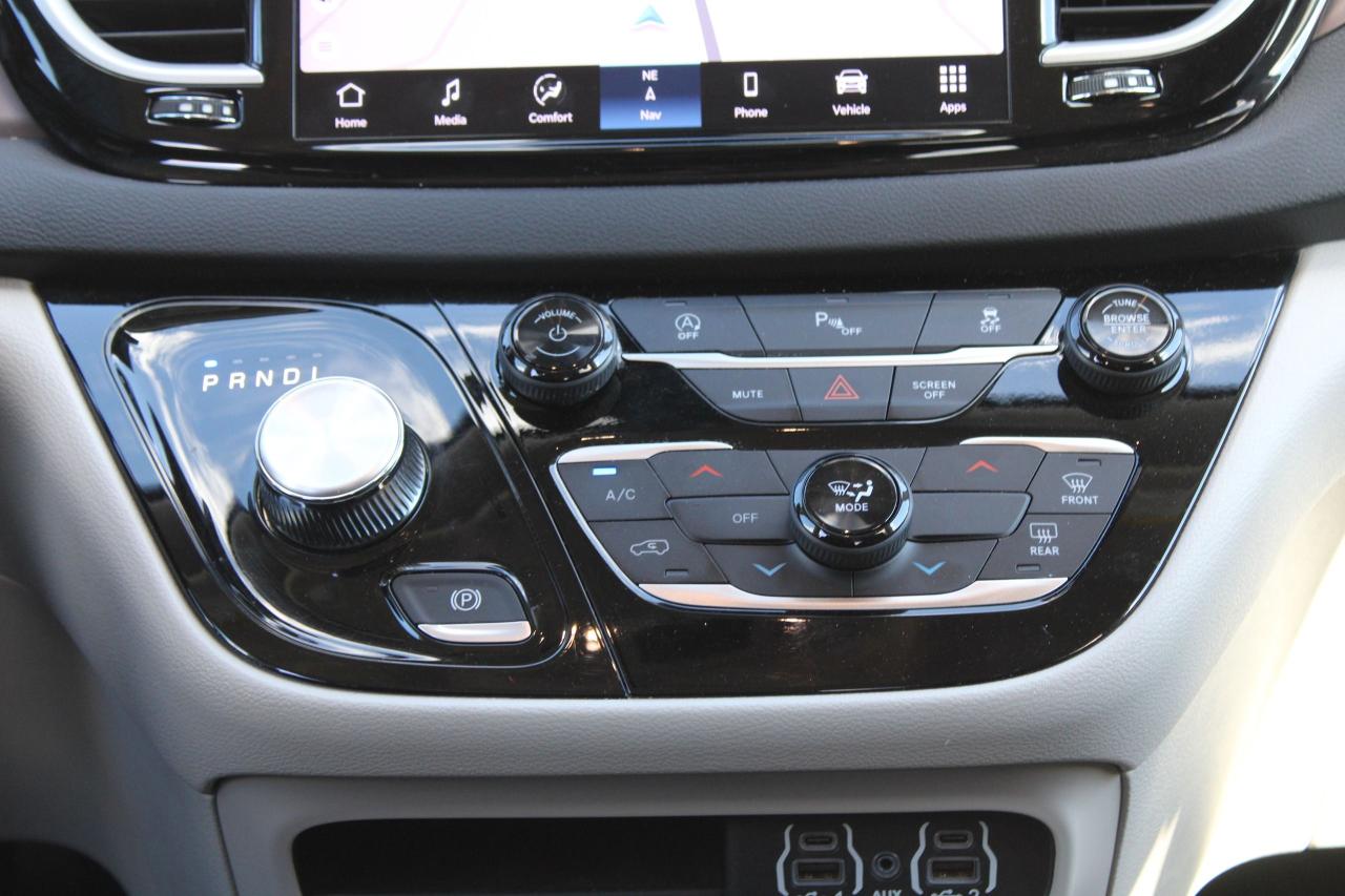 2024 Chrysler Grand Caravan SXT 2WD - Photo #16