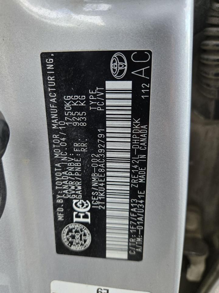 2010 Toyota Matrix  - Photo #15