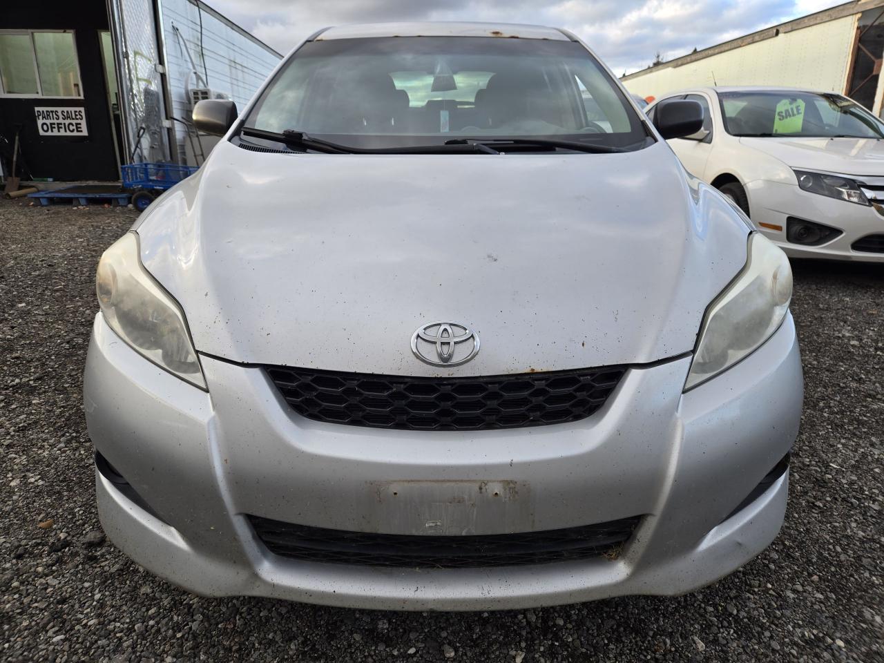 2010 Toyota Matrix  - Photo #2