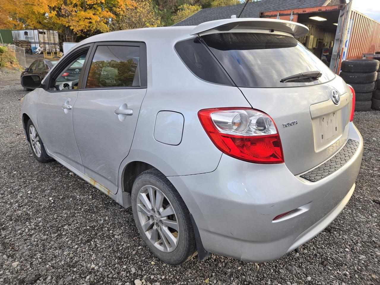 2010 Toyota Matrix  - Photo #7