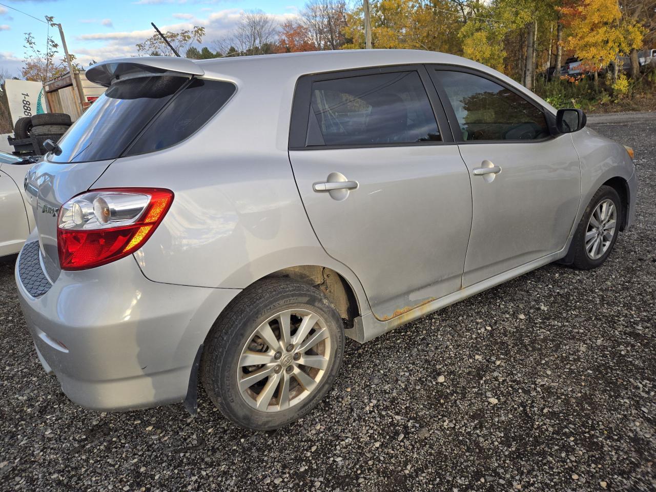 2010 Toyota Matrix  - Photo #5