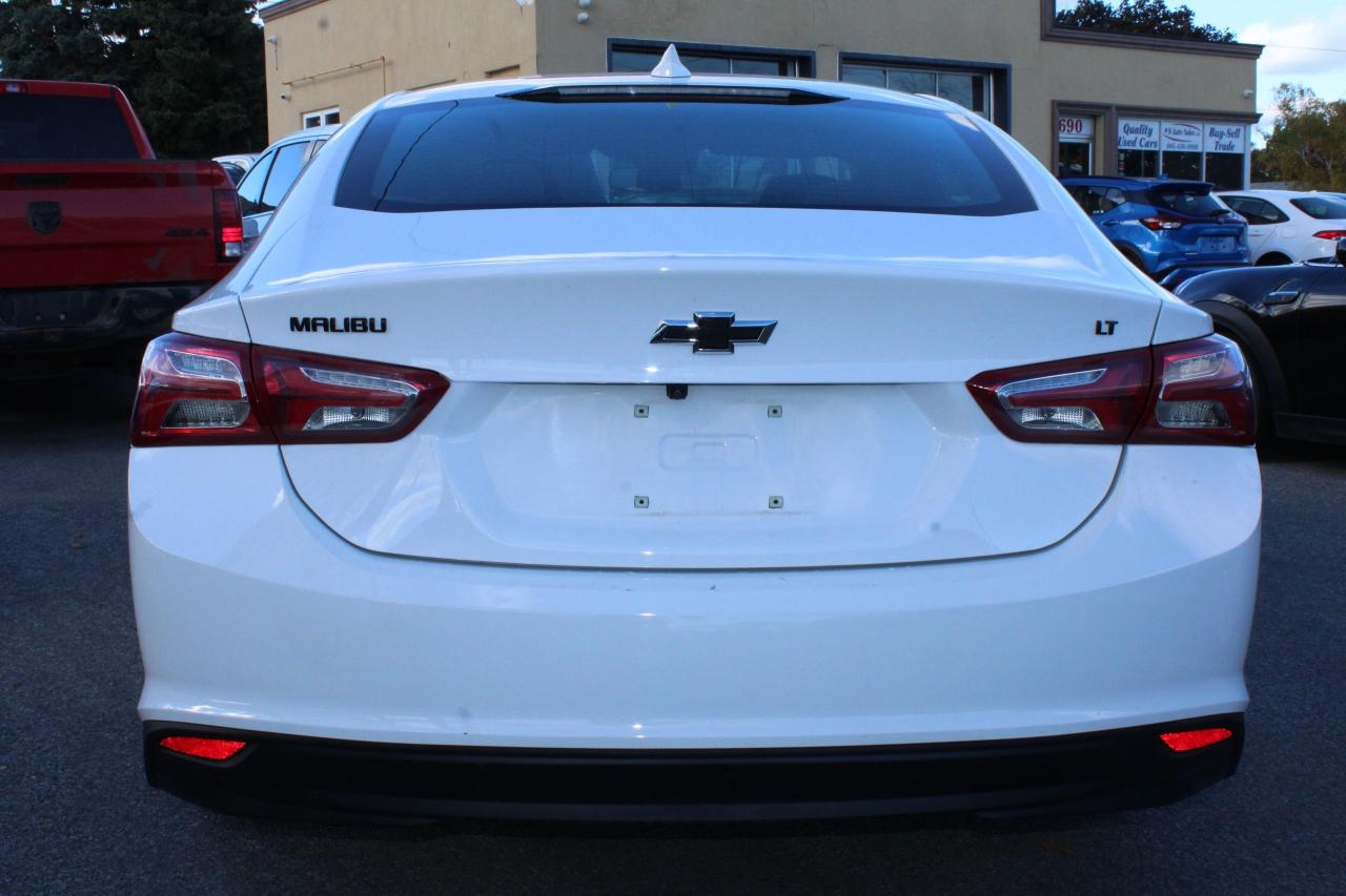2023 Chevrolet Malibu 1LT - Photo #4